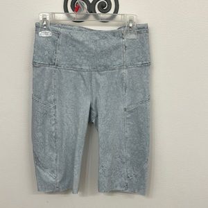 Lululemon bike shorts, size 4